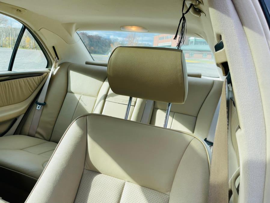 Used Mercedes-Benz E-Class 4dr Sdn 3.2L AWD 1999 | Supreme Automotive. New Britain, Connecticut Used Mercedes-Benz E-Class 4dr Sdn 3.2L AWD 1999 | Supreme Automotive. New Britain, Connecticut