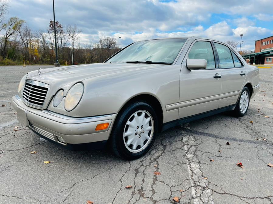 Used Mercedes-Benz E-Class 4dr Sdn 3.2L AWD 1999 | Supreme Automotive. New Britain, Connecticut Used Mercedes-Benz E-Class 4dr Sdn 3.2L AWD 1999 | Supreme Automotive. New Britain, Connecticut