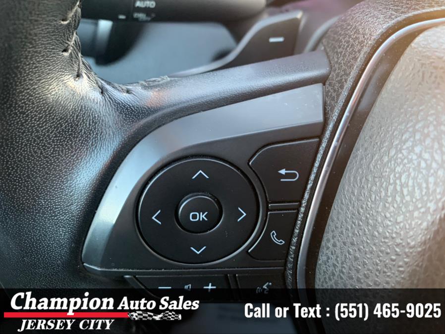 Used Toyota Camry SE Auto (Natl) 2019 | Champion Auto Sales of JC. Jersey City, New Jersey Used Toyota Camry SE Auto (Natl) 2019 | Champion Auto Sales of JC. Jersey City, New Jersey