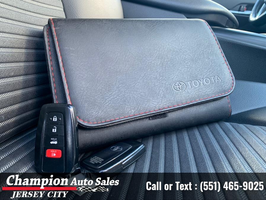 Used Toyota Camry SE Auto (Natl) 2019 | Champion Auto Sales of JC. Jersey City, New Jersey Used Toyota Camry SE Auto (Natl) 2019 | Champion Auto Sales of JC. Jersey City, New Jersey