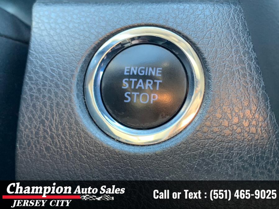 Used Toyota Camry SE Auto (Natl) 2019 | Champion Auto Sales of JC. Jersey City, New Jersey Used Toyota Camry SE Auto (Natl) 2019 | Champion Auto Sales of JC. Jersey City, New Jersey