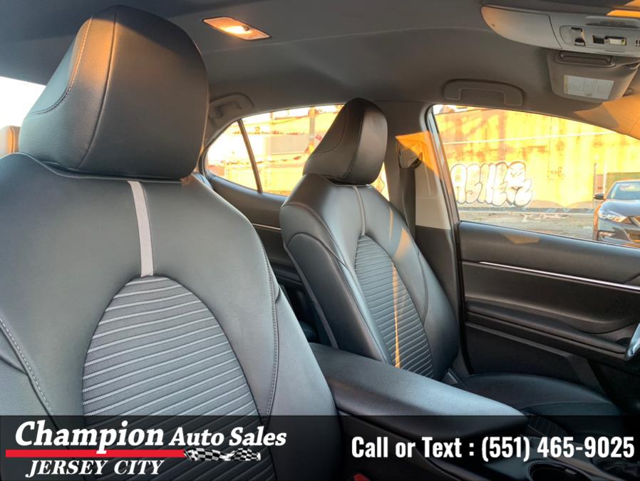 Used Toyota Camry SE Auto (Natl) 2019 | Champion Auto Sales of JC. Jersey City, New Jersey Used Toyota Camry SE Auto (Natl) 2019 | Champion Auto Sales of JC. Jersey City, New Jersey