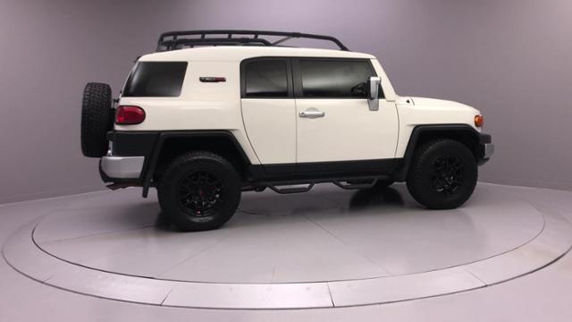 Used Toyota Fj Cruiser 4WD 4dr Auto 2011 | J&M Automotive Sls&Svc LLC. Naugatuck, Connecticut Used Toyota Fj Cruiser 4WD 4dr Auto 2011 | J&M Automotive Sls&Svc LLC. Naugatuck, Connecticut