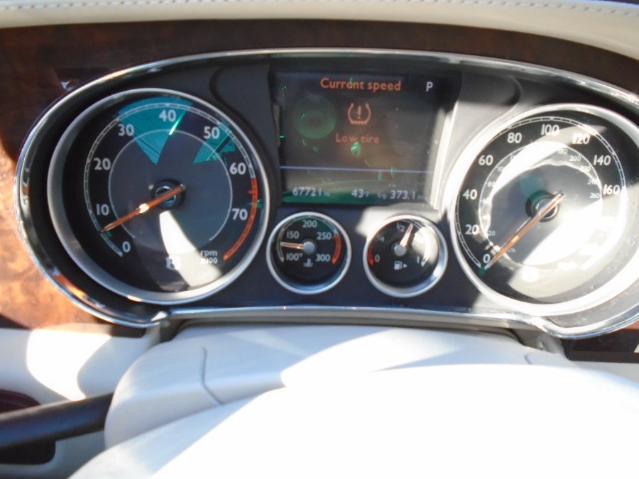 2013 Bentley Continental GT 2dr Conv, available for sale in Waterbury, Connecticut | Jim Juliani Motors. Waterbury, Connecticut 2013 Bentley Continental GT 2dr Conv, available for sale in Waterbury, Connecticut | Jim Juliani Motors. Waterbury, Connecticut