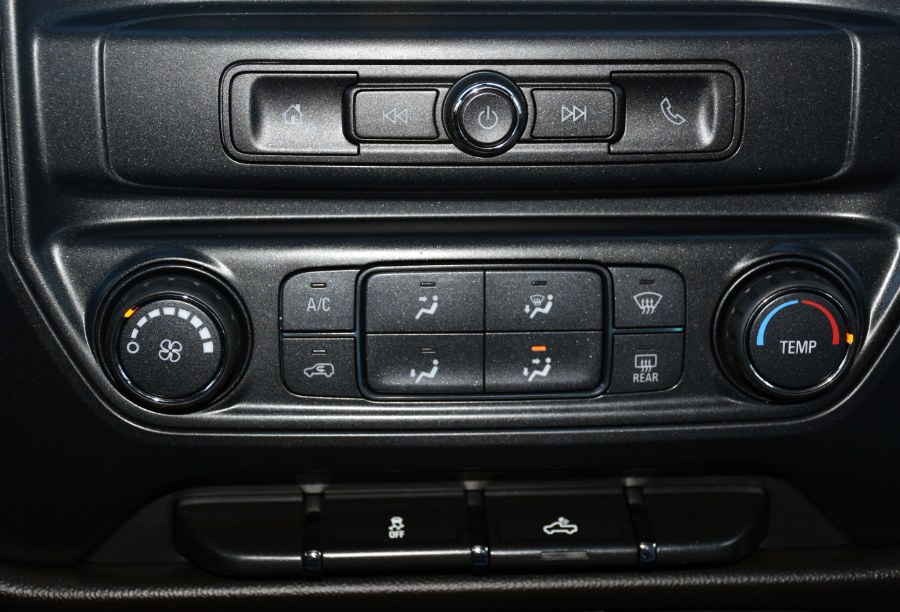 2018 Chevrolet Silverado 1500 4WD Double Cab Custom, available for sale in Waterbury, Connecticut | Highline Car Connection. Waterbury, Connecticut 2018 Chevrolet Silverado 1500 4WD Double Cab Custom, available for sale in Waterbury, Connecticut | Highline Car Connection. Waterbury, Connecticut