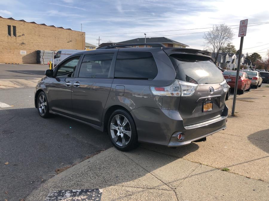 Used Toyota Sienna 5dr 8-Pass Van V6 SE FWD (Natl) 2013 | Signature Auto Sales. Franklin Square, New York Used Toyota Sienna 5dr 8-Pass Van V6 SE FWD (Natl) 2013 | Signature Auto Sales. Franklin Square, New York