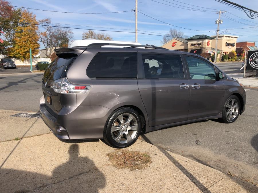 Used Toyota Sienna 5dr 8-Pass Van V6 SE FWD (Natl) 2013 | Signature Auto Sales. Franklin Square, New York Used Toyota Sienna 5dr 8-Pass Van V6 SE FWD (Natl) 2013 | Signature Auto Sales. Franklin Square, New York