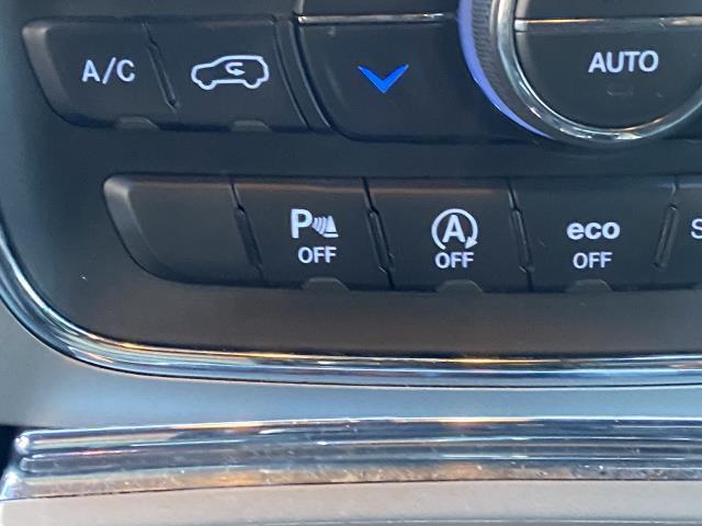 Used Jeep Grand Cherokee Altitude 4x4 *Ltd Avail* 2018 | Sunrise Auto Outlet. Amityville, New York Used Jeep Grand Cherokee Altitude 4x4 *Ltd Avail* 2018 | Sunrise Auto Outlet. Amityville, New York