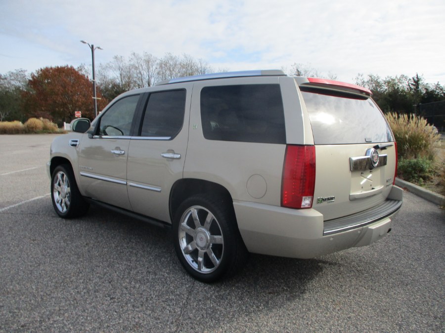 2009 Cadillac Escalade Hybrid 4WD 4dr, available for sale in Massapequa, New York | South Shore Auto Brokers & Sales. Massapequa, New York 2009 Cadillac Escalade Hybrid 4WD 4dr, available for sale in Massapequa, New York | South Shore Auto Brokers & Sales. Massapequa, New York