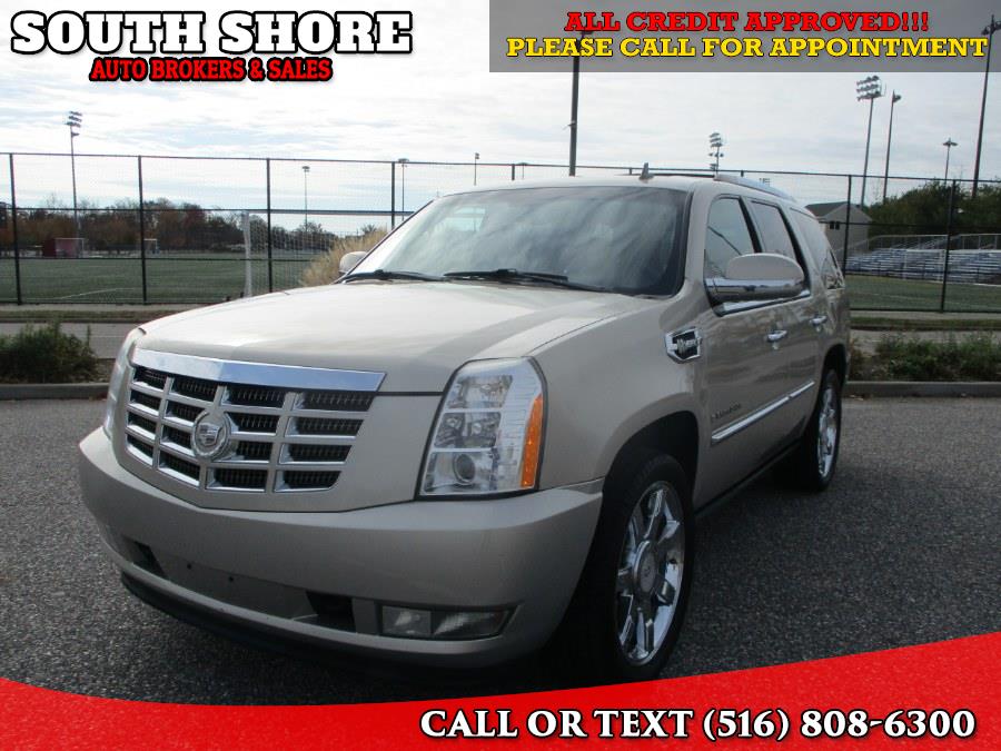 2009 Cadillac Escalade Hybrid 4WD 4dr, available for sale in Massapequa, New York | South Shore Auto Brokers & Sales. Massapequa, New York 2009 Cadillac Escalade Hybrid 4WD 4dr, available for sale in Massapequa, New York | South Shore Auto Brokers & Sales. Massapequa, New York