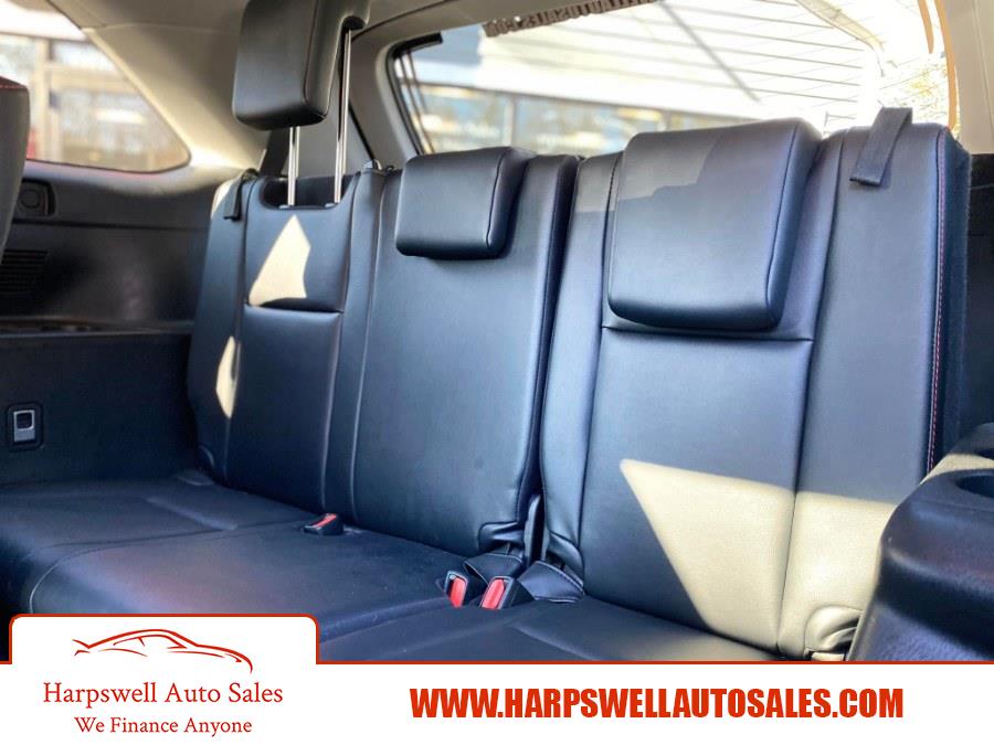 Used Toyota Highlander SE V6 FWD (Natl) 2019 | Harpswell Auto Sales Inc. Harpswell, Maine Used Toyota Highlander SE V6 FWD (Natl) 2019 | Harpswell Auto Sales Inc. Harpswell, Maine