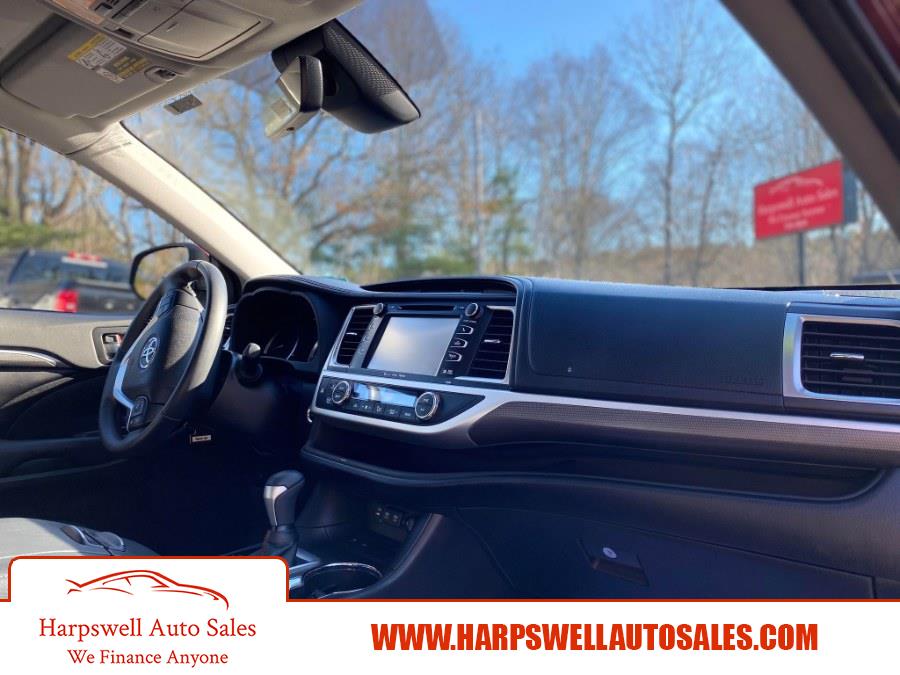Used Toyota Highlander SE V6 FWD (Natl) 2019 | Harpswell Auto Sales Inc. Harpswell, Maine Used Toyota Highlander SE V6 FWD (Natl) 2019 | Harpswell Auto Sales Inc. Harpswell, Maine