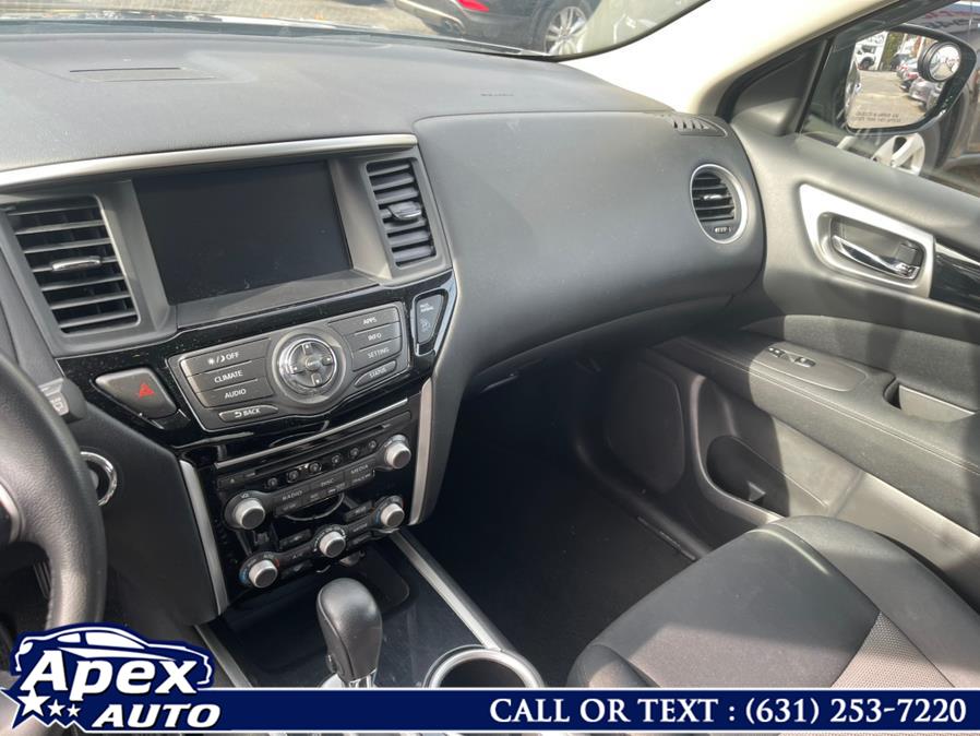2017 Nissan Pathfinder FWD SV, available for sale in Selden, New York | Apex Auto. Selden, New York 2017 Nissan Pathfinder FWD SV, available for sale in Selden, New York | Apex Auto. Selden, New York