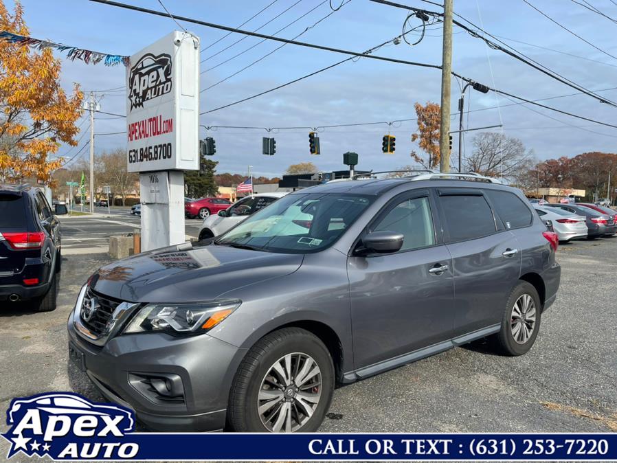2017 Nissan Pathfinder FWD SV, available for sale in Selden, New York | Apex Auto. Selden, New York 2017 Nissan Pathfinder FWD SV, available for sale in Selden, New York | Apex Auto. Selden, New York