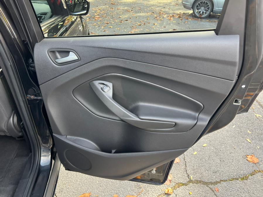 Used Ford Escape 4WD 4dr SE 2014 | Mint Auto Sales. Islip, New York Used Ford Escape 4WD 4dr SE 2014 | Mint Auto Sales. Islip, New York