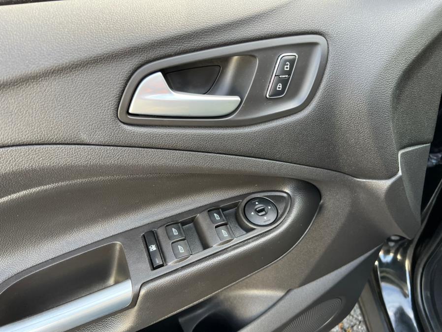 Used Ford Escape 4WD 4dr SE 2014 | Mint Auto Sales. Islip, New York Used Ford Escape 4WD 4dr SE 2014 | Mint Auto Sales. Islip, New York