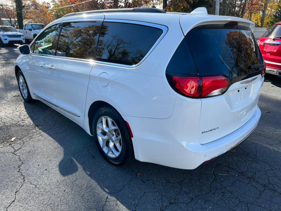 Used Chrysler Pacifica Touring-L FWD 2017 | Mint Auto Sales. Islip, New York Used Chrysler Pacifica Touring-L FWD 2017 | Mint Auto Sales. Islip, New York