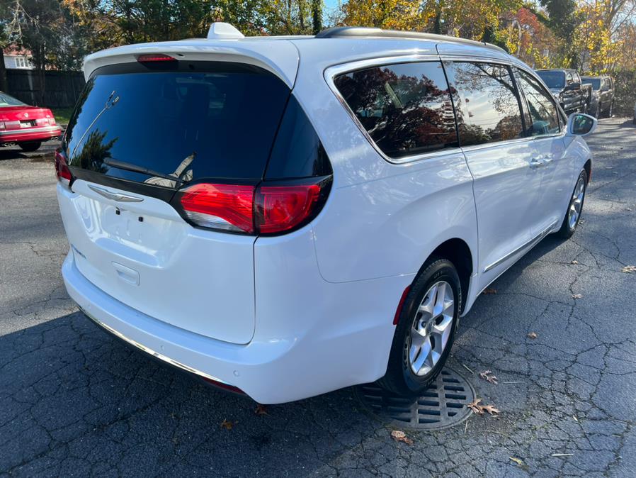 Used Chrysler Pacifica Touring-L FWD 2017 | Mint Auto Sales. Islip, New York Used Chrysler Pacifica Touring-L FWD 2017 | Mint Auto Sales. Islip, New York