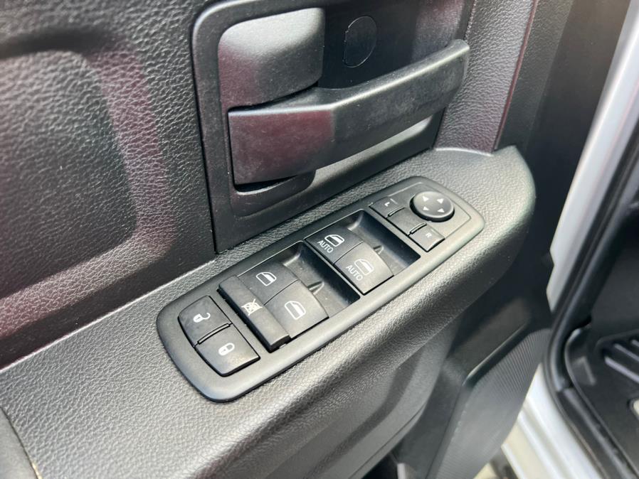 Used Ram 1500 4WD Crew Cab 140.5" Express 2014 | Mint Auto Sales. Islip, New York Used Ram 1500 4WD Crew Cab 140.5" Express 2014 | Mint Auto Sales. Islip, New York