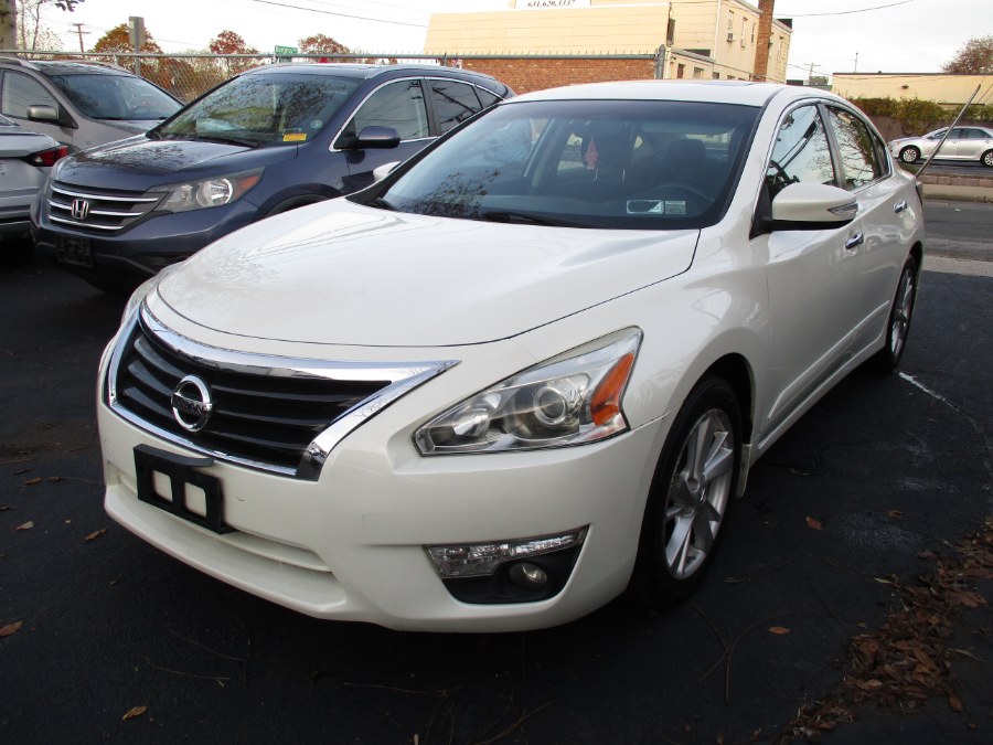 2015 Nissan Altima 4dr Sdn I4 2.5 SV, available for sale in West Babylon, New York | New Gen Auto Group. West Babylon, New York 2015 Nissan Altima 4dr Sdn I4 2.5 SV, available for sale in West Babylon, New York | New Gen Auto Group. West Babylon, New York