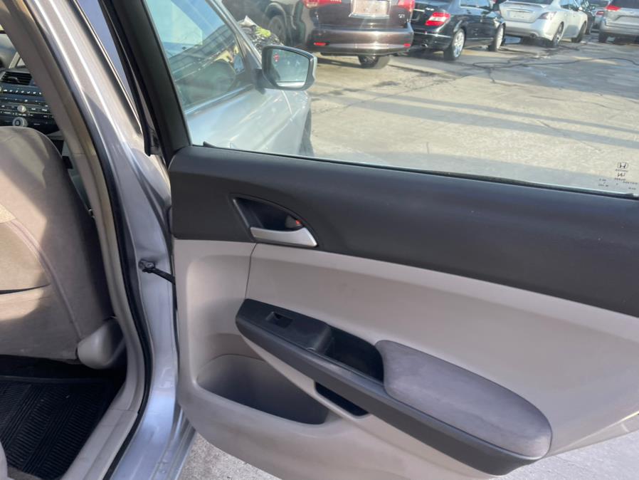 Used Honda Accord Sdn 4dr I4 Auto LX PZEV 2008 | Brooklyn Auto Mall LLC. Brooklyn, New York Used Honda Accord Sdn 4dr I4 Auto LX PZEV 2008 | Brooklyn Auto Mall LLC. Brooklyn, New York