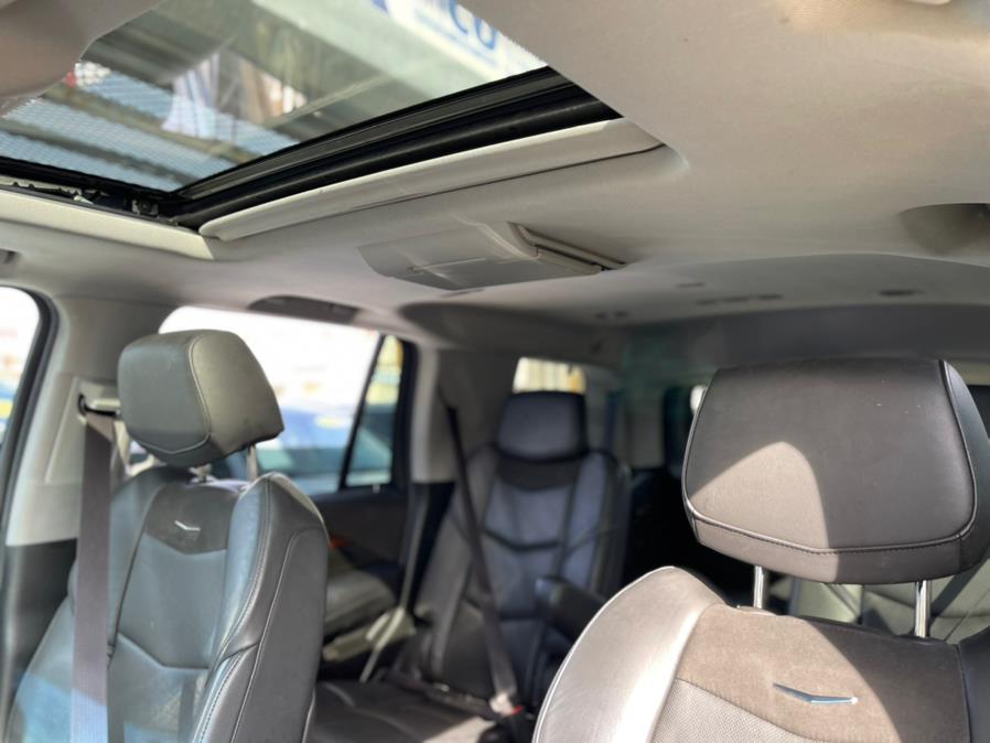 Used Cadillac Escalade 4WD 4dr Luxury 2015 | NYC Automart Inc. Brooklyn, New York Used Cadillac Escalade 4WD 4dr Luxury 2015 | NYC Automart Inc. Brooklyn, New York