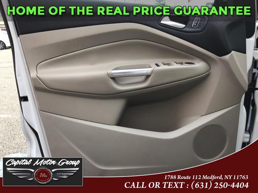 Used Ford Escape 4WD 4dr SE 2014 | Capital Motor Group Inc. Medford, New York Used Ford Escape 4WD 4dr SE 2014 | Capital Motor Group Inc. Medford, New York