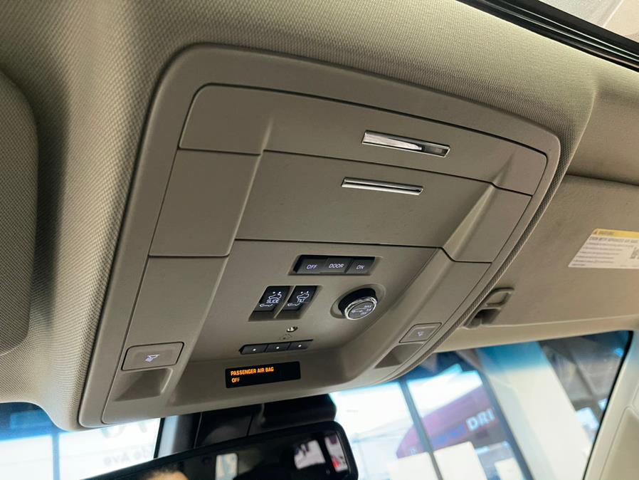 Used GMC Yukon 4WD 4dr Denali 2019 | 5 Towns Drive. Inwood, New York Used GMC Yukon 4WD 4dr Denali 2019 | 5 Towns Drive. Inwood, New York