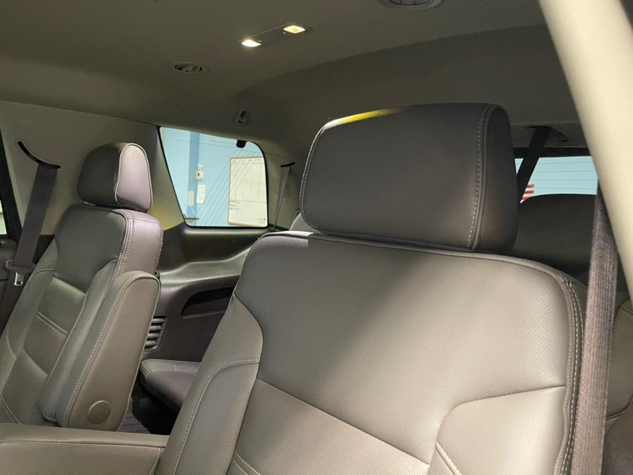 Used GMC Yukon 4WD 4dr Denali 2019 | 5 Towns Drive. Inwood, New York Used GMC Yukon 4WD 4dr Denali 2019 | 5 Towns Drive. Inwood, New York