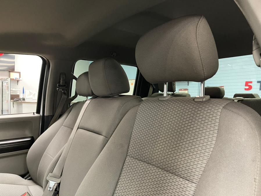 Used Ford F-150 XLT 4WD SuperCrew 5.5'' Box 2019 | 5 Towns Drive. Inwood, New York Used Ford F-150 XLT 4WD SuperCrew 5.5'' Box 2019 | 5 Towns Drive. Inwood, New York