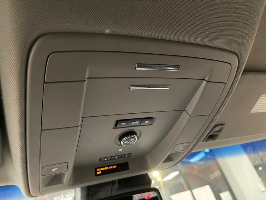 Used Chevrolet Tahoe 4WD 4dr LT 2018 | 5 Towns Drive. Inwood, New York Used Chevrolet Tahoe 4WD 4dr LT 2018 | 5 Towns Drive. Inwood, New York