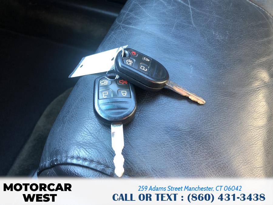2013 Ford Explorer 4WD 4dr XLT, available for sale in Manchester, Connecticut | Motorcar West. Manchester, Connecticut 2013 Ford Explorer 4WD 4dr XLT, available for sale in Manchester, Connecticut | Motorcar West. Manchester, Connecticut