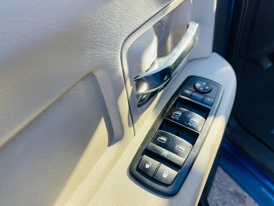 2009 Dodge Ram 1500 4WD Crew Cab 140.5" SLT, available for sale in New Britain, Connecticut | Supreme Automotive. New Britain, Connecticut 2009 Dodge Ram 1500 4WD Crew Cab 140.5" SLT, available for sale in New Britain, Connecticut | Supreme Automotive. New Britain, Connecticut