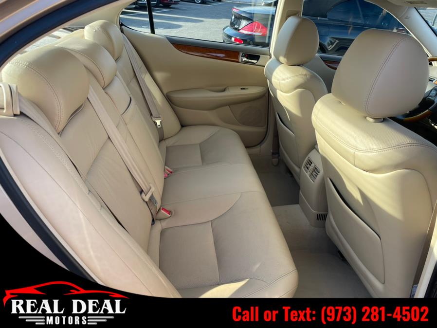 Used Lexus ES 330 4dr Sdn 2006 | Real Deal Motors. Lodi, New Jersey Used Lexus ES 330 4dr Sdn 2006 | Real Deal Motors. Lodi, New Jersey
