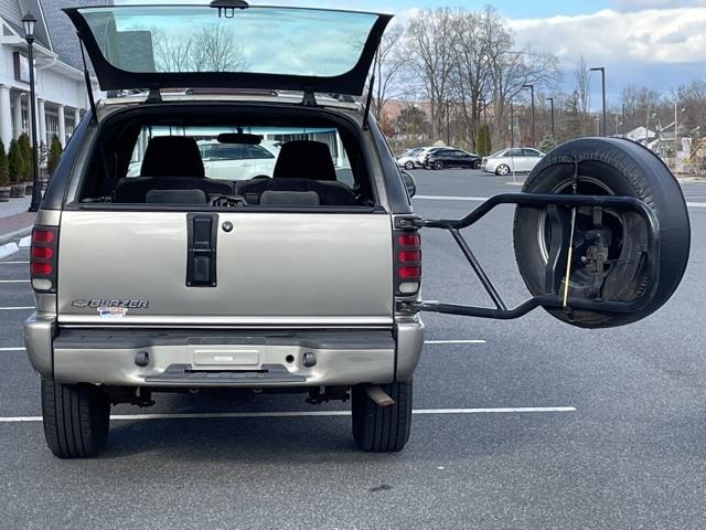 Used Chevrolet Blazer LS 2000 | Blasius Federal Road. Brookfield, Connecticut Used Chevrolet Blazer LS 2000 | Blasius Federal Road. Brookfield, Connecticut