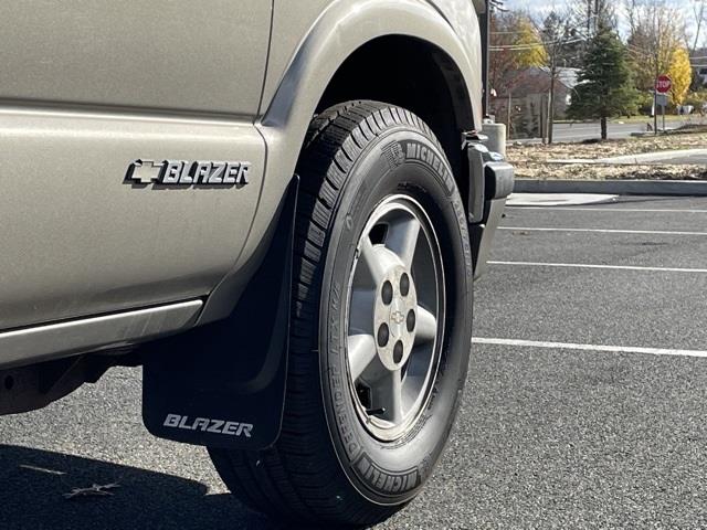 Used Chevrolet Blazer LS 2000 | Blasius Federal Road. Brookfield, Connecticut Used Chevrolet Blazer LS 2000 | Blasius Federal Road. Brookfield, Connecticut