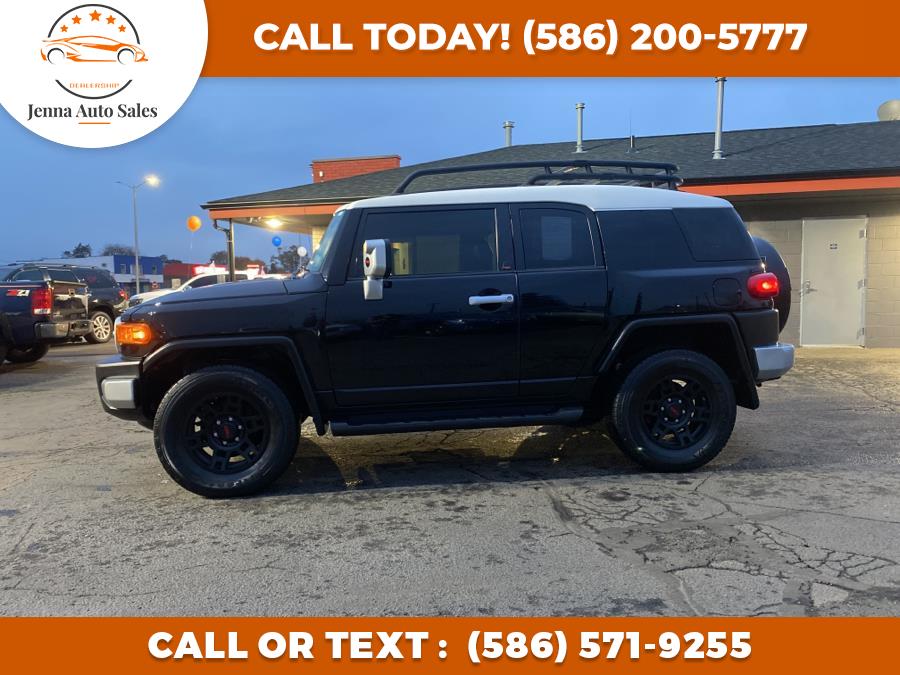 Used Toyota FJ Cruiser 4WD 4dr Auto (Natl) 2011 | Jenna Auto Sale Inc. Roseville, Michigan Used Toyota FJ Cruiser 4WD 4dr Auto (Natl) 2011 | Jenna Auto Sale Inc. Roseville, Michigan