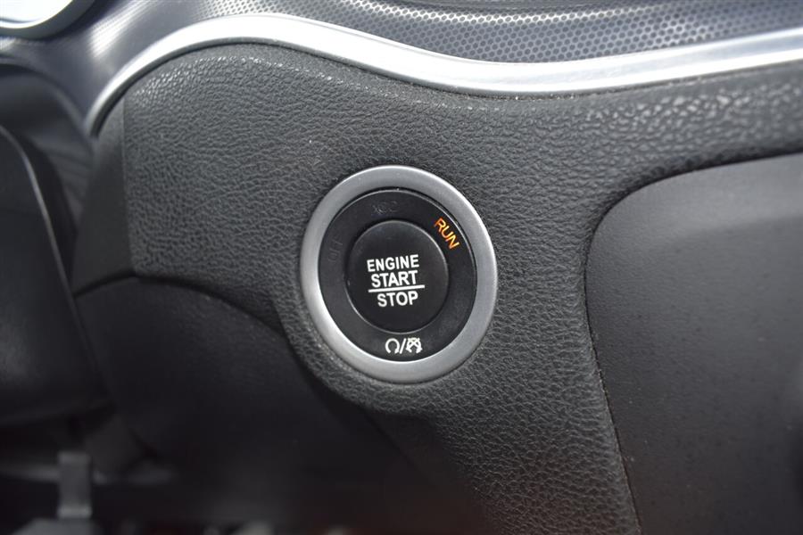 Used Dodge Charger SXT Plus 4dr Sedan w/Leather 2018 | Automania. Woodside, New York Used Dodge Charger SXT Plus 4dr Sedan w/Leather 2018 | Automania. Woodside, New York