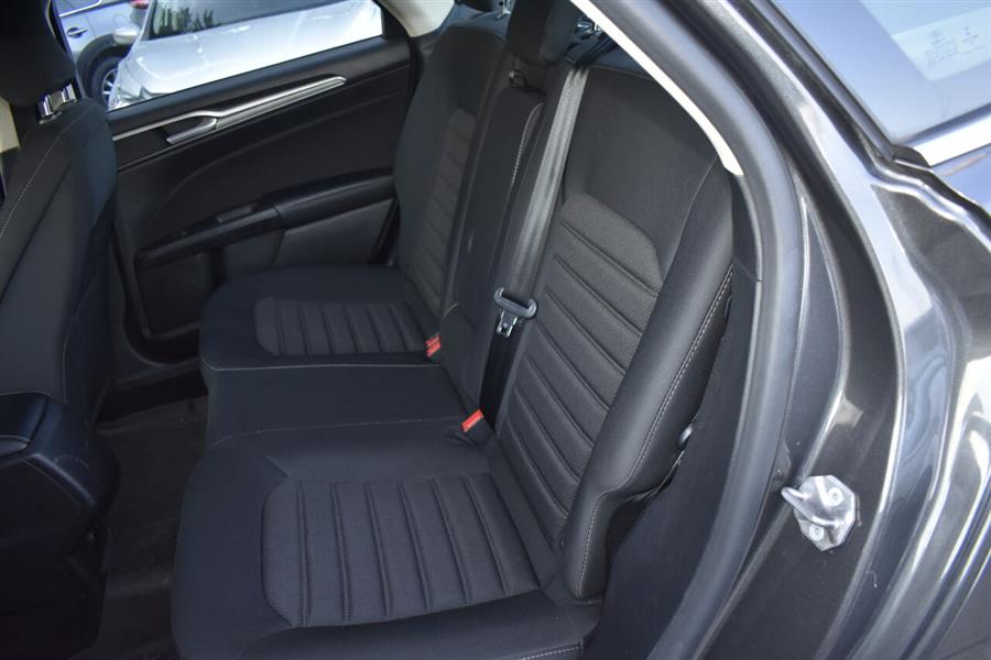 Used Ford Fusion SE 4dr Sedan 2018 | Automania. Woodside, New York Used Ford Fusion SE 4dr Sedan 2018 | Automania. Woodside, New York