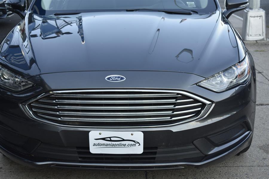 Used Ford Fusion SE 4dr Sedan 2018 | Automania. Woodside, New York Used Ford Fusion SE 4dr Sedan 2018 | Automania. Woodside, New York