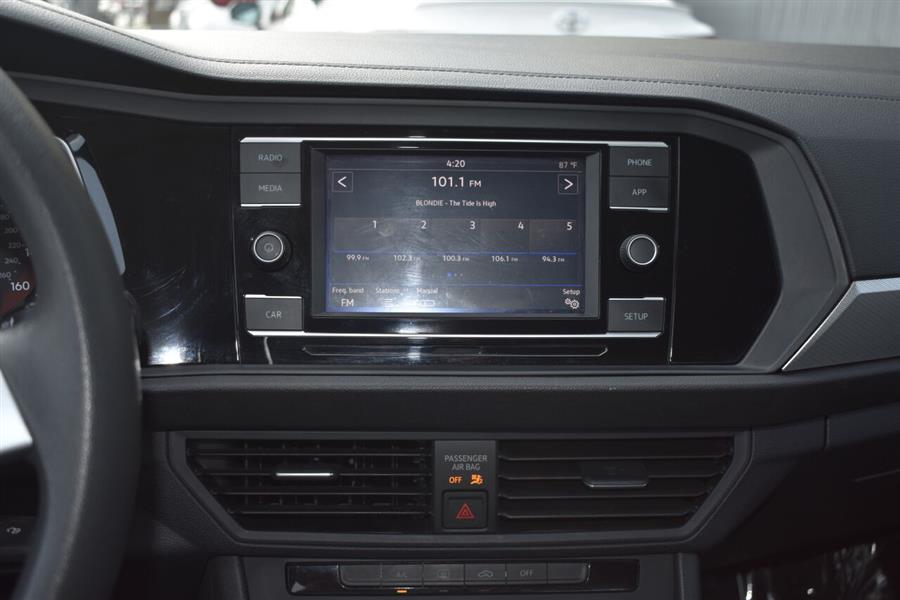 Used Volkswagen Jetta 1.4T S 4dr Sedan 8A 2019 | Automania. Woodside, New York Used Volkswagen Jetta 1.4T S 4dr Sedan 8A 2019 | Automania. Woodside, New York