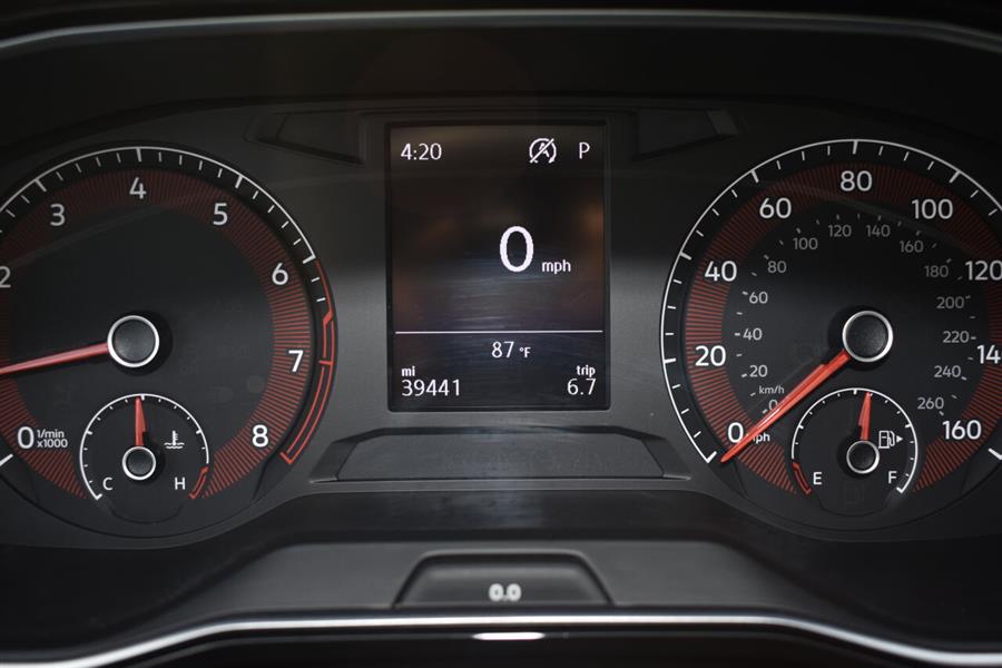 Used Volkswagen Jetta 1.4T S 4dr Sedan 8A 2019 | Automania. Woodside, New York Used Volkswagen Jetta 1.4T S 4dr Sedan 8A 2019 | Automania. Woodside, New York