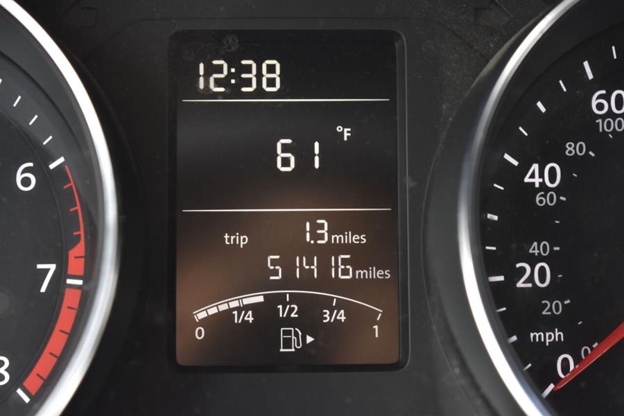 Used Volkswagen Jetta 1.4T S 4dr Sedan 5M 2017 | Automania. Woodside, New York Used Volkswagen Jetta 1.4T S 4dr Sedan 5M 2017 | Automania. Woodside, New York