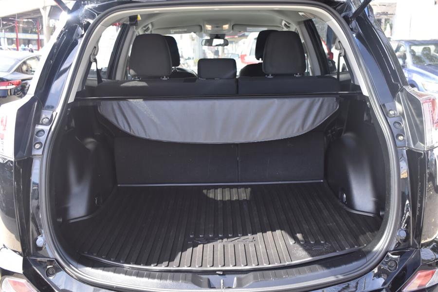 Used Toyota Rav4 LE AWD 4dr SUV 2018 | Automania. Woodside, New York Used Toyota Rav4 LE AWD 4dr SUV 2018 | Automania. Woodside, New York