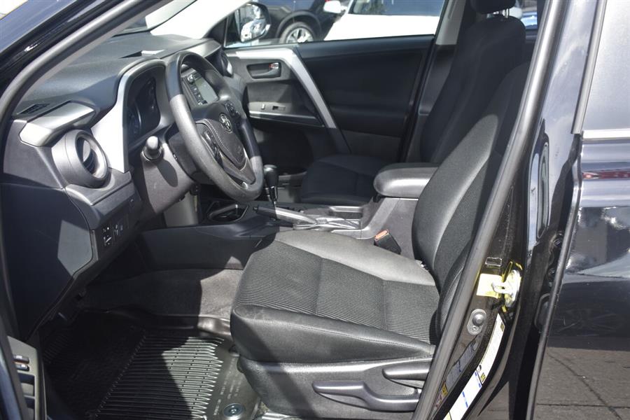 Used Toyota Rav4 LE AWD 4dr SUV 2018 | Automania. Woodside, New York Used Toyota Rav4 LE AWD 4dr SUV 2018 | Automania. Woodside, New York