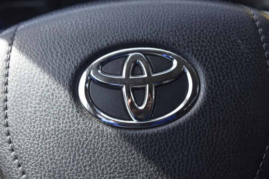 Used Toyota Rav4 LE AWD 4dr SUV 2018 | Automania. Woodside, New York Used Toyota Rav4 LE AWD 4dr SUV 2018 | Automania. Woodside, New York