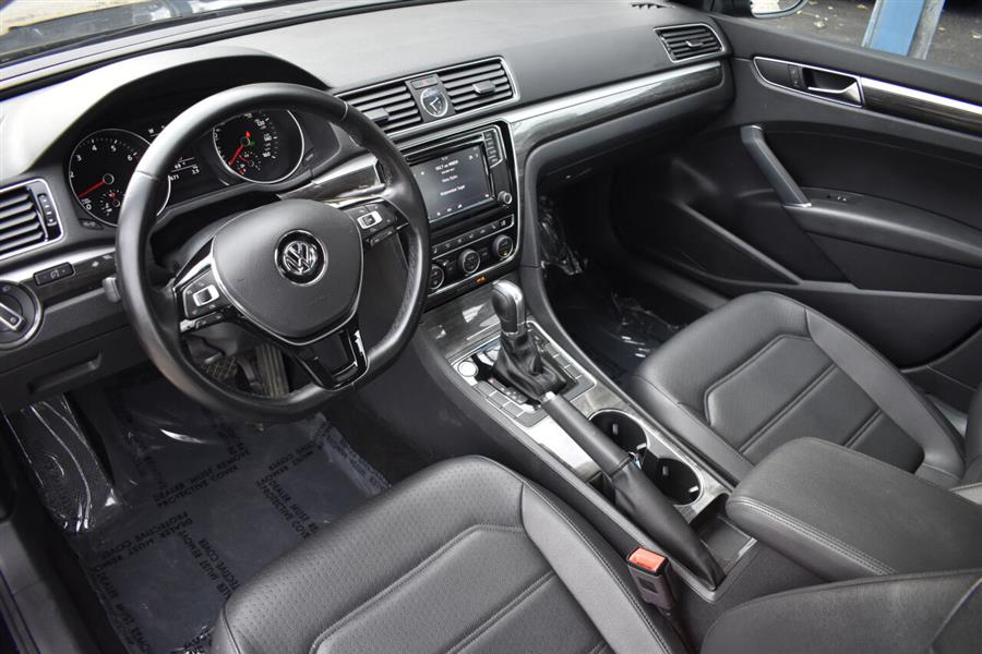 Used Volkswagen Passat 1.8T SE 4dr Sedan 2017 | Automania. Woodside, New York Used Volkswagen Passat 1.8T SE 4dr Sedan 2017 | Automania. Woodside, New York