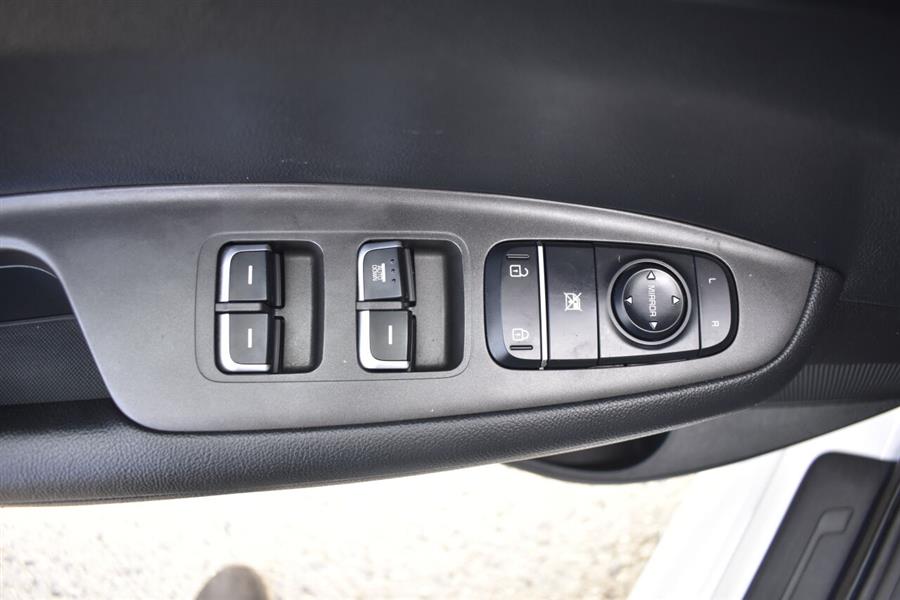 Used Kia Optima S 4dr Sedan 2018 | Automania. Woodside, New York Used Kia Optima S 4dr Sedan 2018 | Automania. Woodside, New York