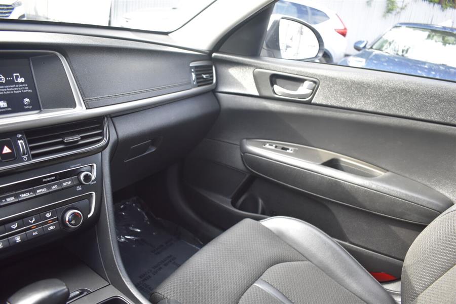 Used Kia Optima S 4dr Sedan 2018 | Automania. Woodside, New York Used Kia Optima S 4dr Sedan 2018 | Automania. Woodside, New York