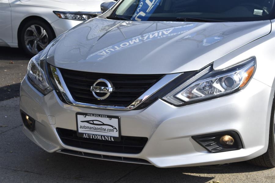 Used Nissan Altima 2.5 SV 4dr Sedan 2018 | Automania. Woodside, New York Used Nissan Altima 2.5 SV 4dr Sedan 2018 | Automania. Woodside, New York